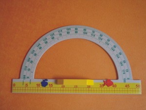 Kątomierz tablicowy kolor