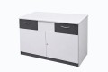 Stolik laboratoryjny modern