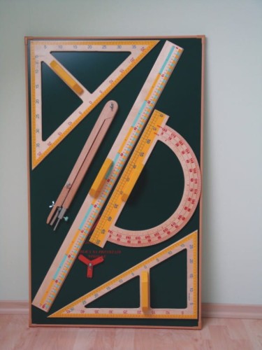 Tablica z przyrządami magnetyczna pionowa