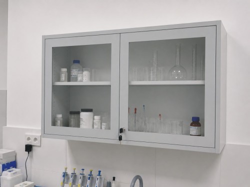 Szafka laboratoryjna otwierana oszklona 100 cm popiel