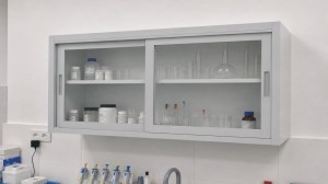 Szafka laboratoryjna przesuwna oszklona 120 cm