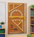 Tablica z przyrządami matematycznymi pionowa