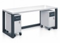 Stolik laboratoryjny na stelażu metalowym 140 ze stolikami mobilnymi mikro modern