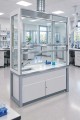 Dygestorium laboratoryjne na stelażu metalowym Pro-III glass w pracowni